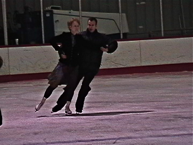 skate-side-stroke_1_22